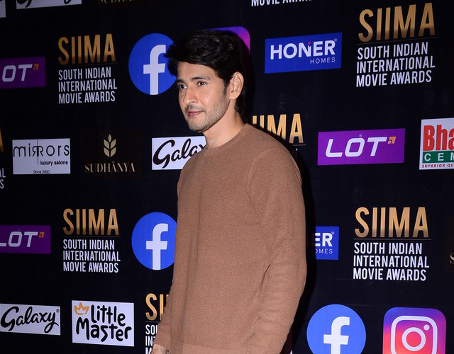 Mahesh Babu at Siima Awards